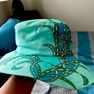 Vintage Pucci Hat